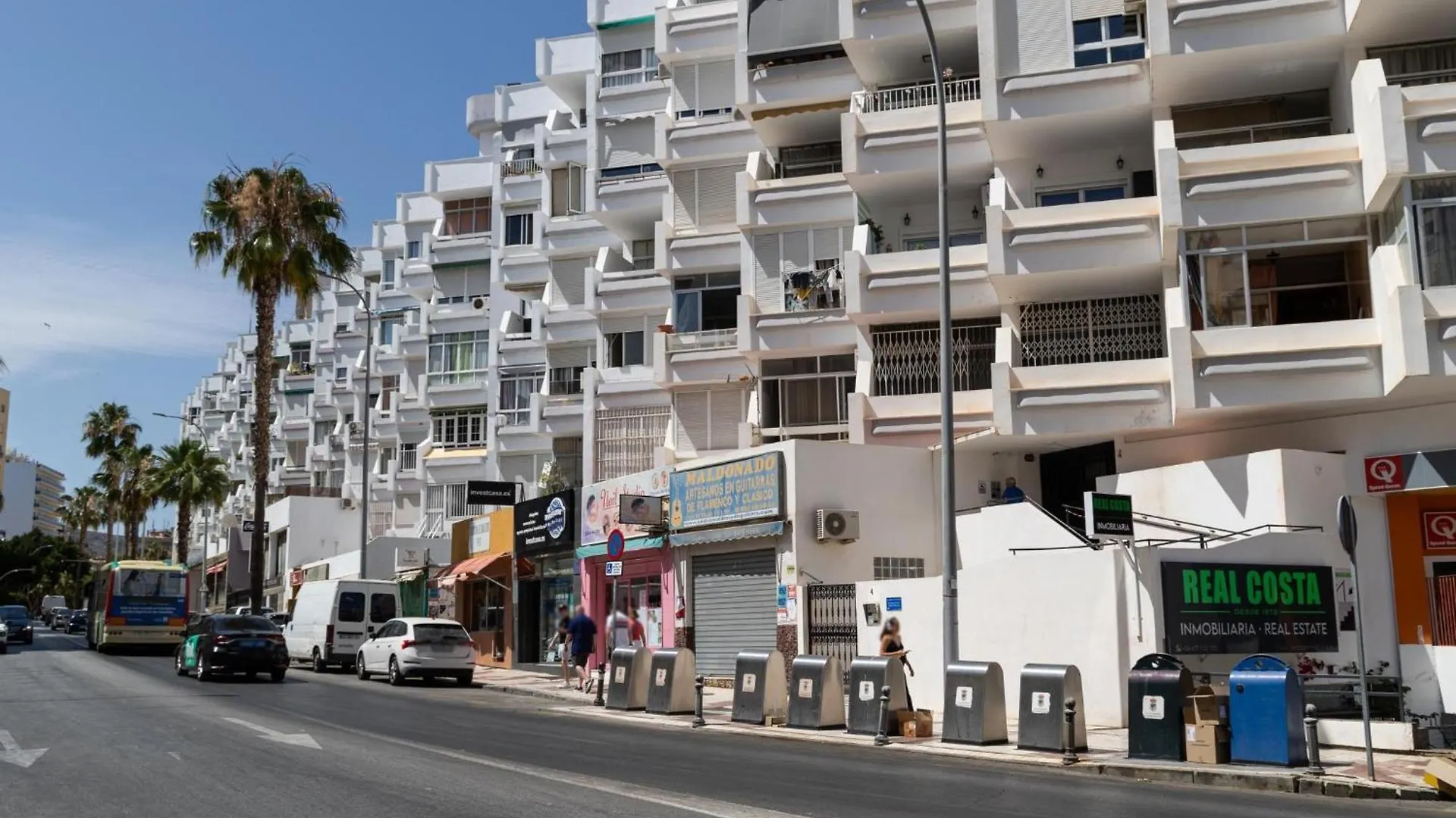 3 Pax Renovado Centro Wifi Ascensor Playa A 5 Min Parking Apartment Torremolinos